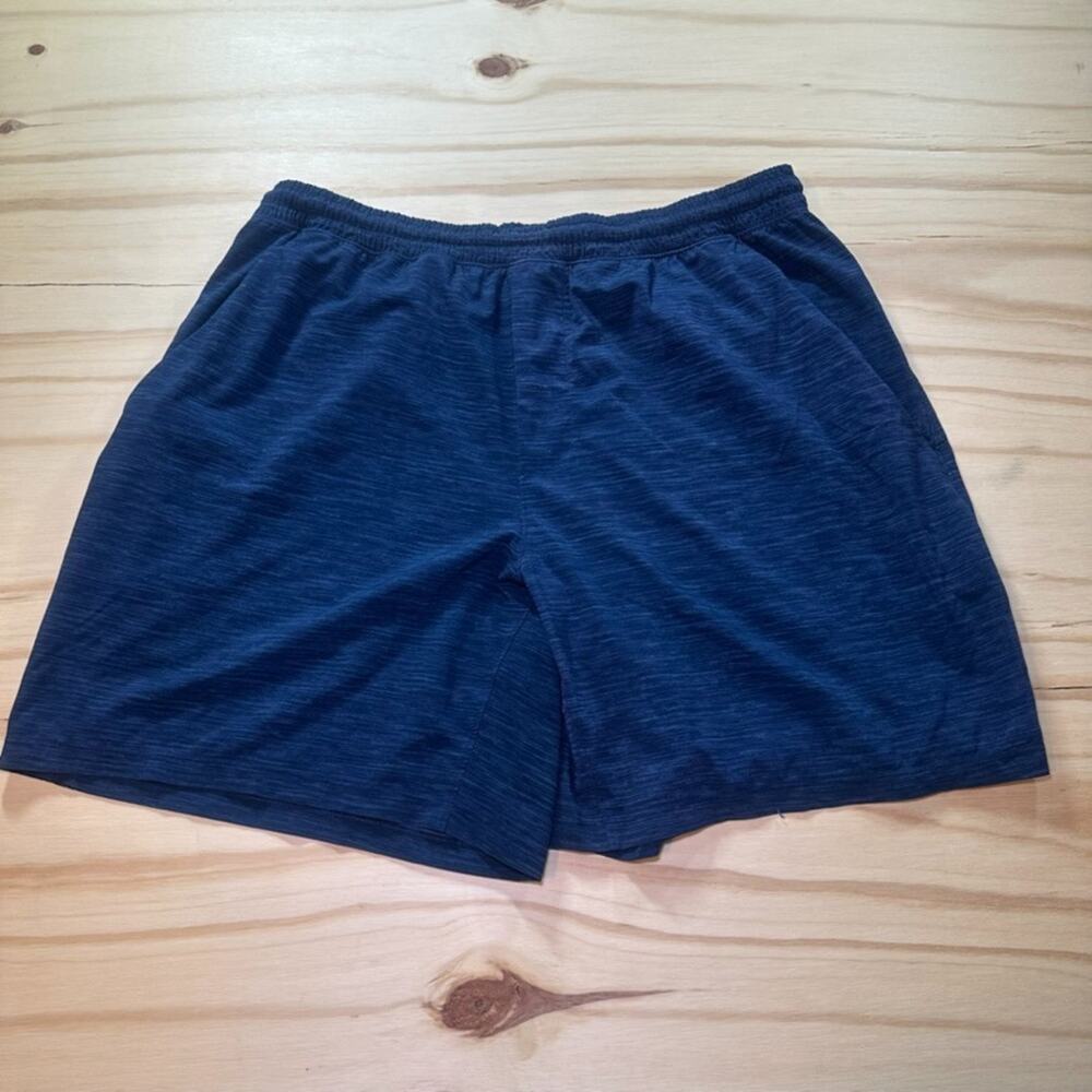 Lululemon Pace Breaker 7" Shorts Navy Blue Mens Size XL Workout Gym READ